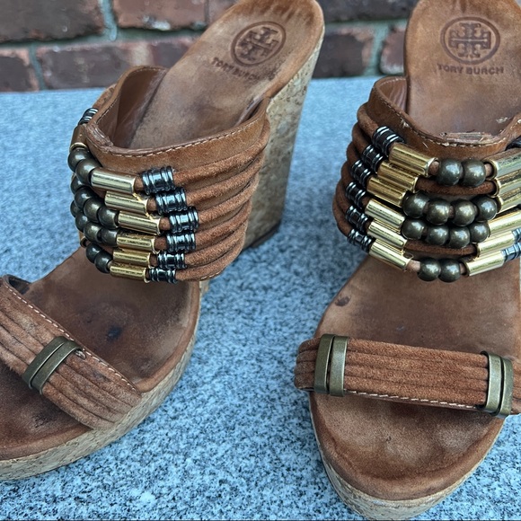 TORY BURCH 10.5 tan suede beaded wedge sandal - Picture 7 of 14